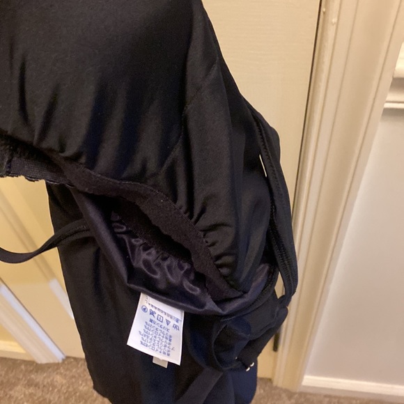 Lands End black swim dress, size 6, NWT - Picture 8 of 10